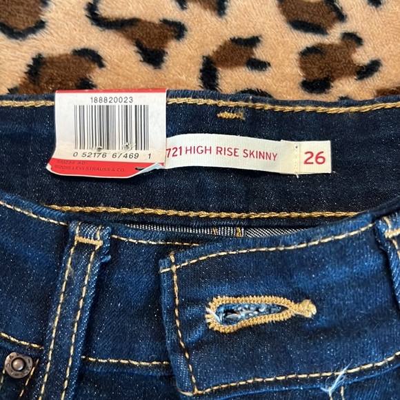 Levi’s 721 High rise skinny jeans - Picture 2 of 2